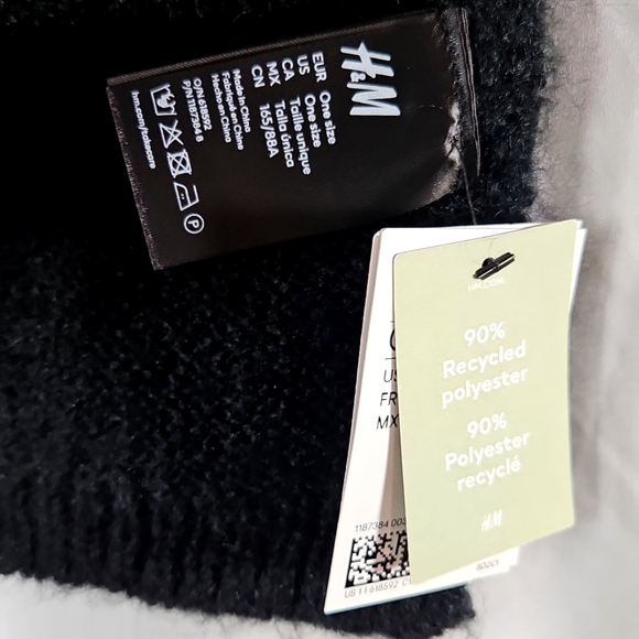 H&M Mohair-Blend  Black Turtleneck Collar One- Size NWT - Picture 3 of 5